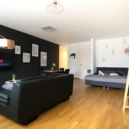 Zentrales An Der Frauenkirche *