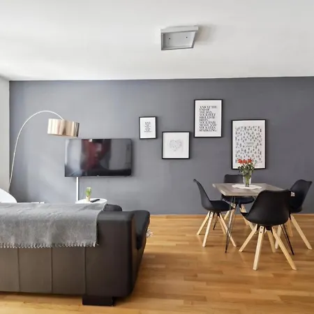 Zentrales An Der Frauenkirche